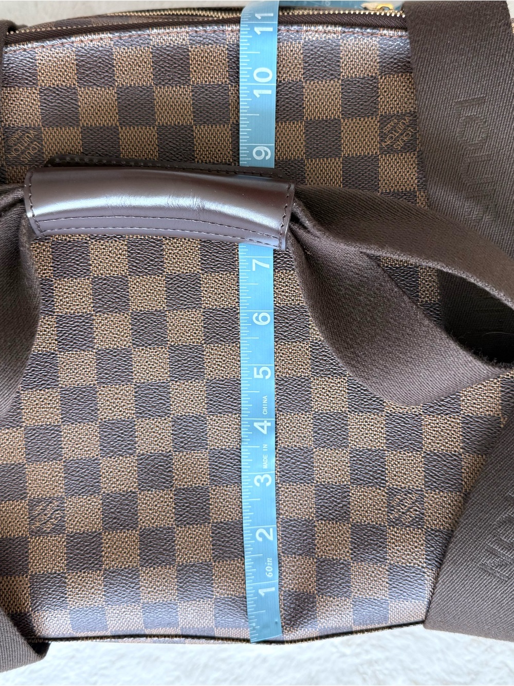 Louis Vuitton travel luggage bag with rolling wheels Authentic Retail 3800$ - Picture 9 of 15